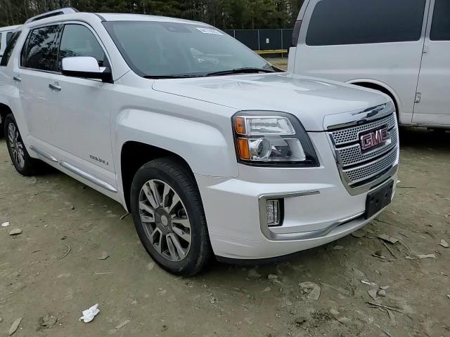 2017 GMC Terrain - Image 12