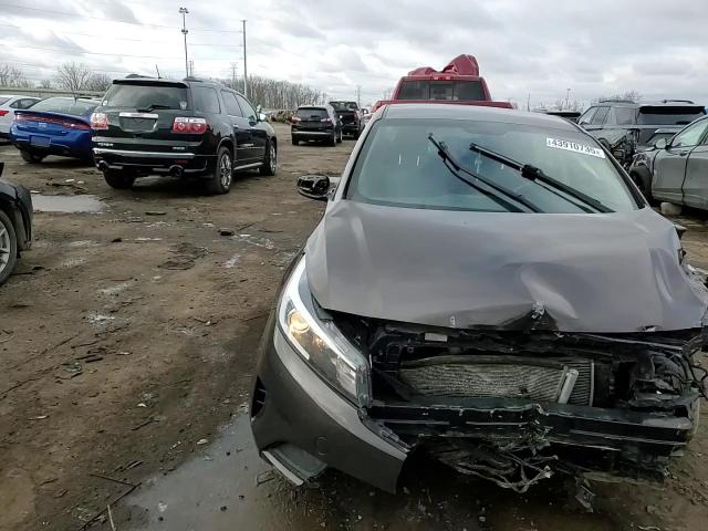 2017 Kia Forte - Image 11