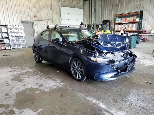 2019 Mazda 3 - Image 13