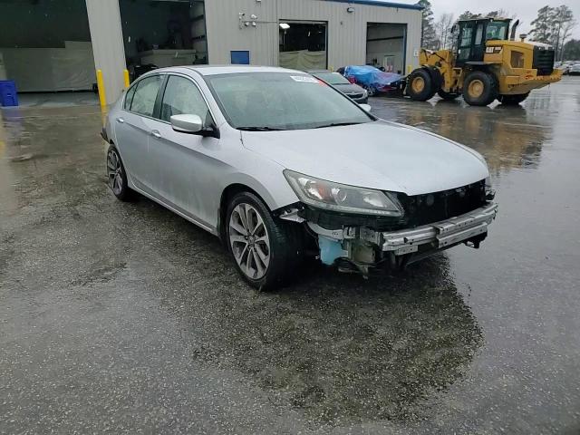 2015 Honda Accord - Image 11
