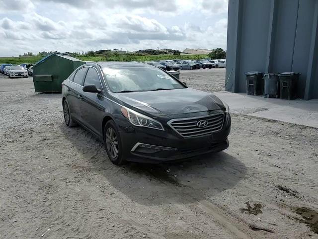 2015 Hyundai Sonata - Image 10