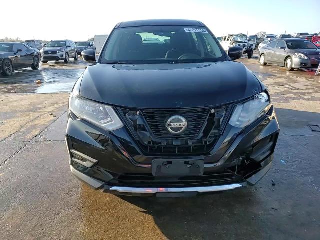 2018 Nissan Rogue - Image 15