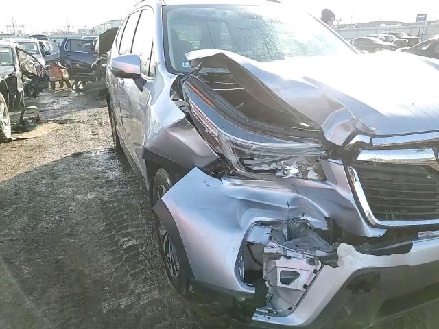 2019 Subaru Forester - Image 14