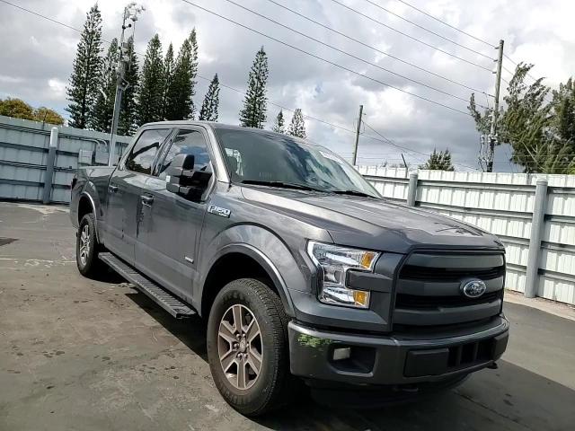 2015 Ford F-150 - Image 10