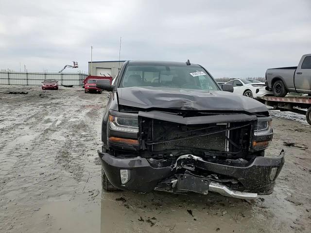 2016 Chevrolet Silverado - Image 10