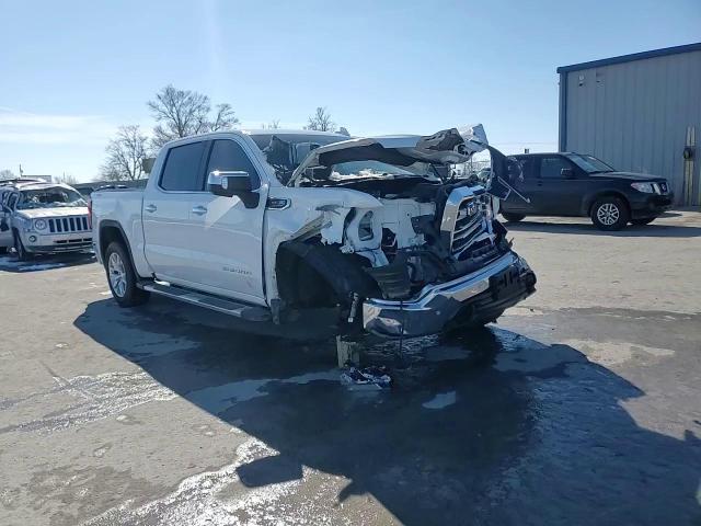 2022 GMC Sierra - Image 10