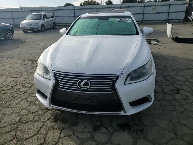 2013 Lexus LS - Image 11