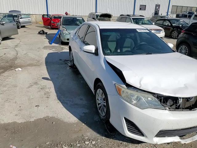 2013 Toyota Camry - Image 13