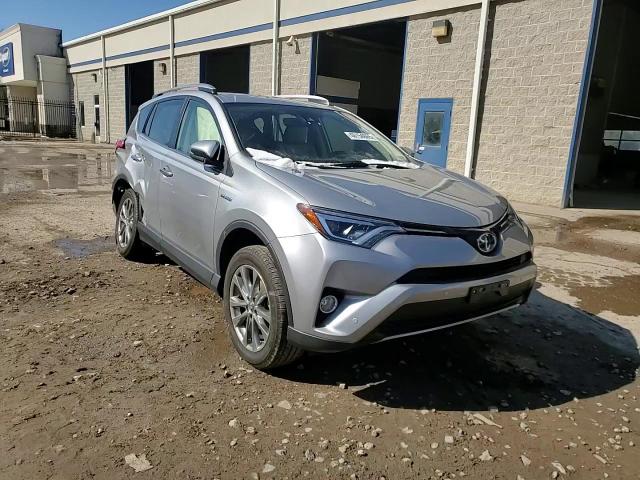 2018 Toyota RAV 4 - Image 11