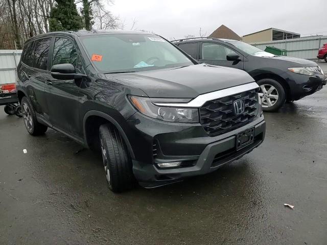 2023 Honda Passport - Image 12