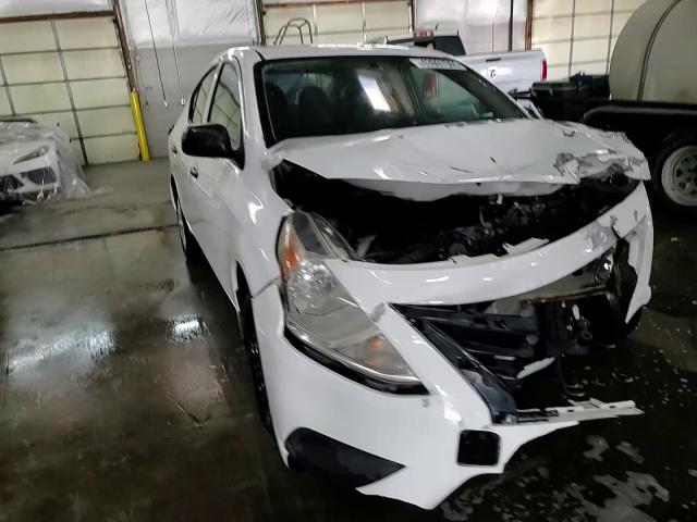 2015 Nissan Versa - Image 13