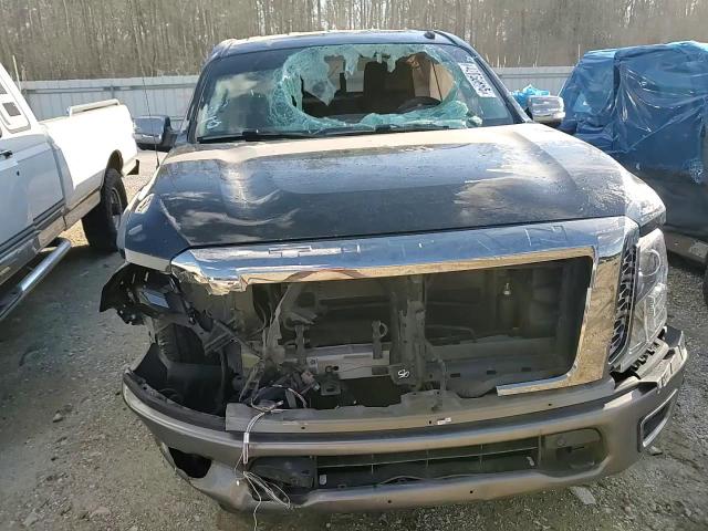 2017 Nissan Titan - Image 11
