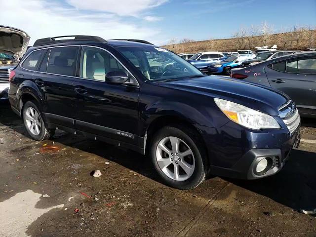 2013 Subaru Outback - Image 15