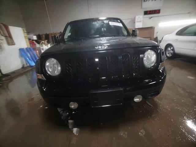 2014 Jeep Liberty (Patriot) - Image 13