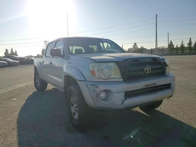 2007 Toyota Tacoma - Image 10