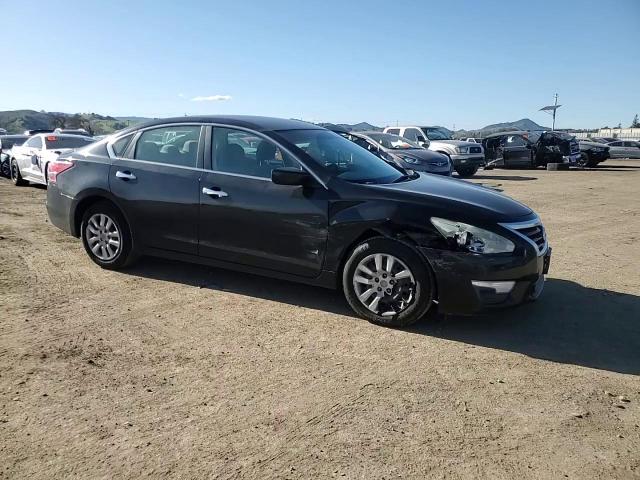 2013 Nissan Altima - Image 10