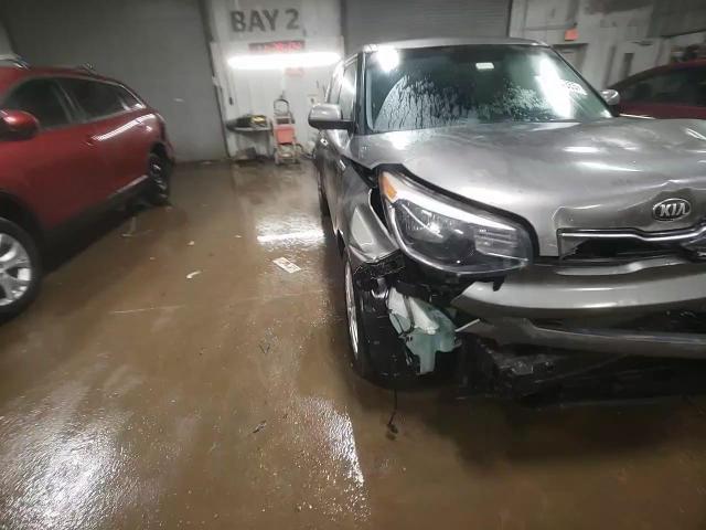 2019 Kia Soul - Image 14