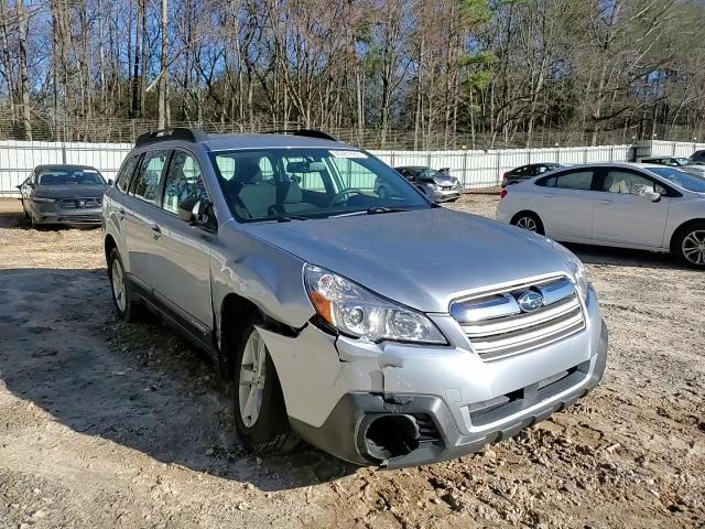 2014 Subaru Outback - Image 12