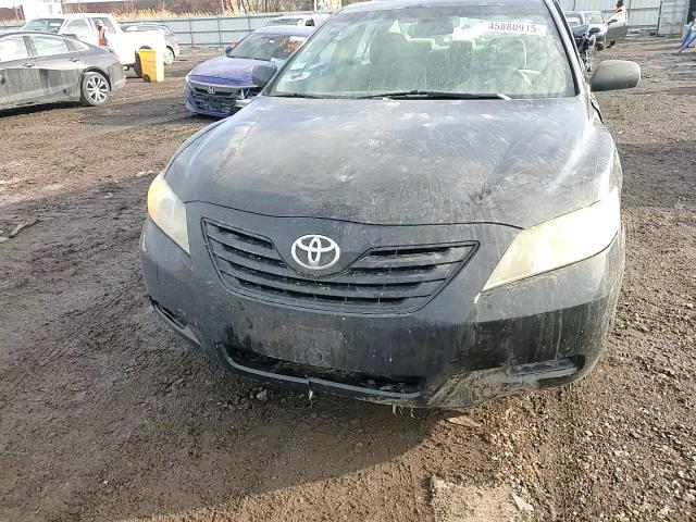 2009 Toyota Camry - Image 11