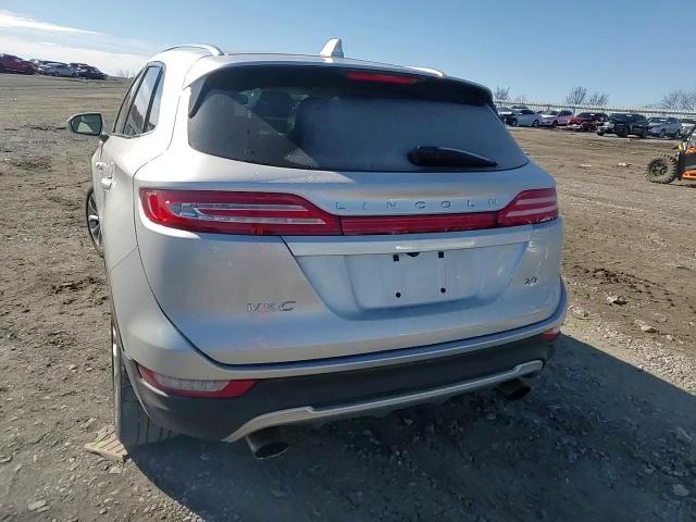 2016 Lincoln MKC - Image 12