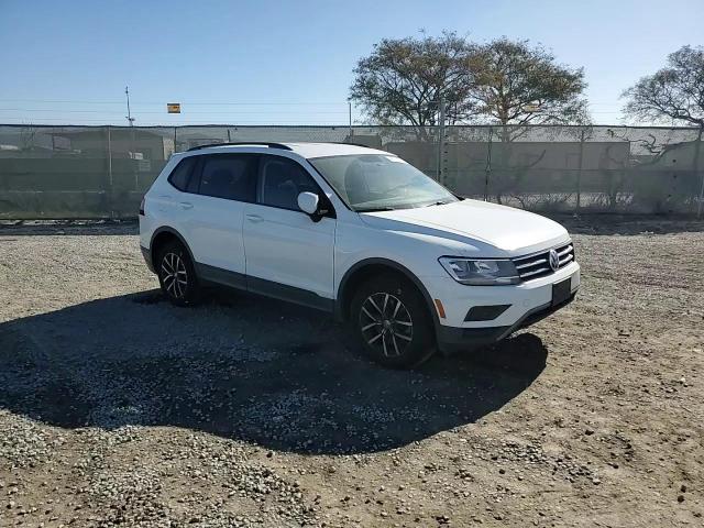 2021 Volkswagen Tiguan - Image 12