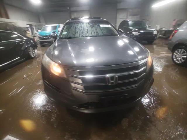 2012 Honda Crosstour - Image 13