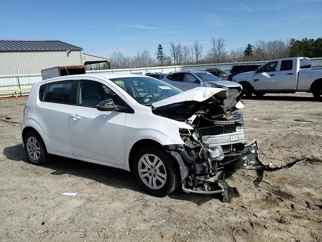 2017 Chevrolet Sonic - Image 11