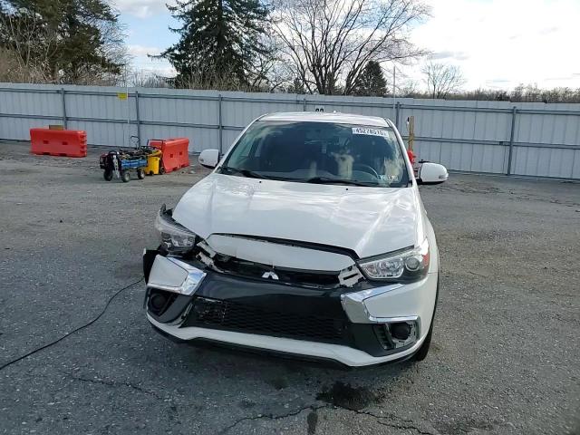 2019 Mitsubishi Outlander - Image 12