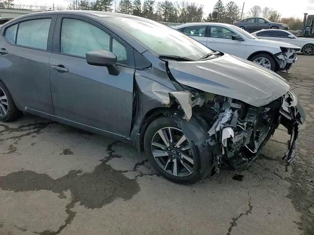 2024 Nissan Versa - Image 11