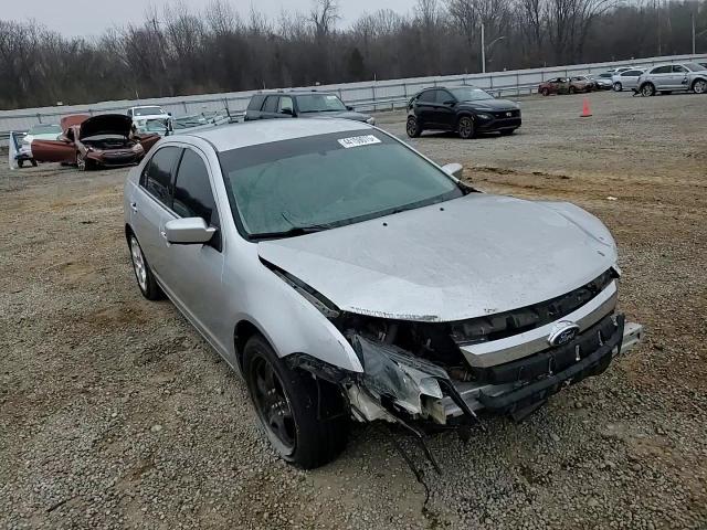 2011 Ford Fusion - Image 10