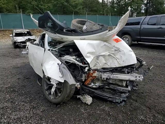 2016 Nissan 370Z - Image 11