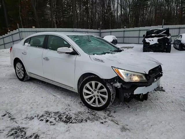 2014 Buick LaCrosse - Image 11