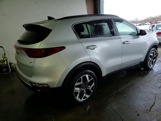 2022 Kia Sportage - Image 14