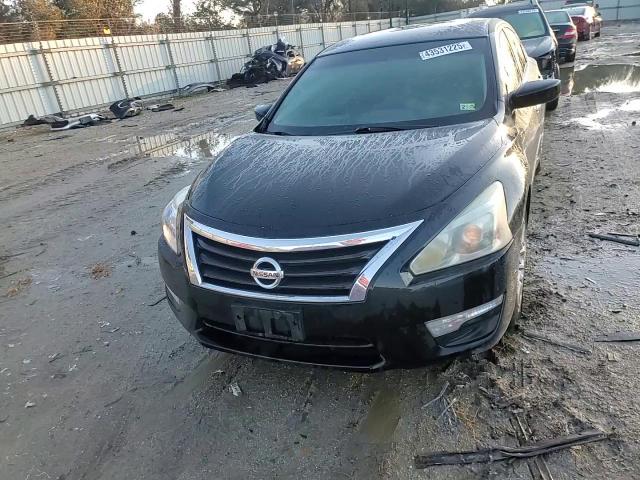 2015 Nissan Altima - Image 10