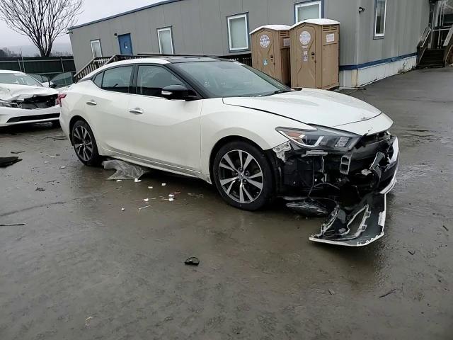2016 Nissan Maxima - Image 13