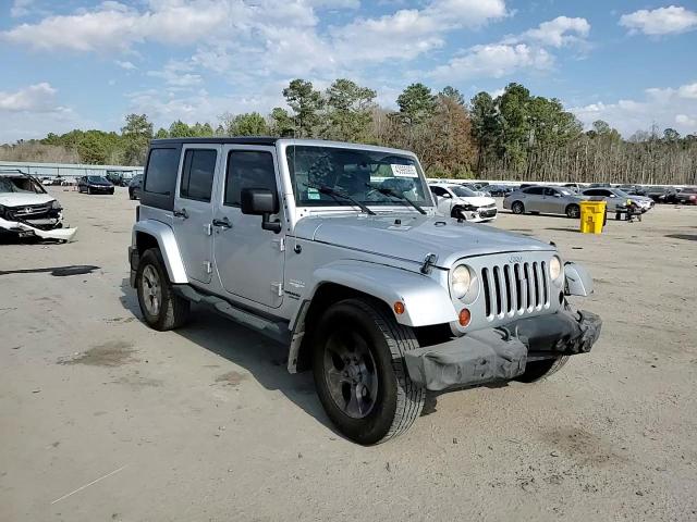 2010 Jeep Wrangler - Image 12