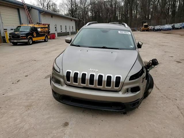2016 Jeep Grand Cherokee - Image 15