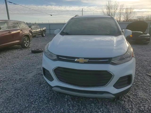 2017 Chevrolet Trax - Image 12