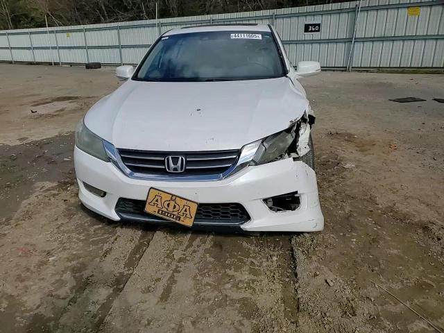 2015 Honda Accord - Image 10