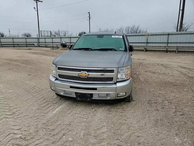 2012 Chevrolet Silverado - Image 11