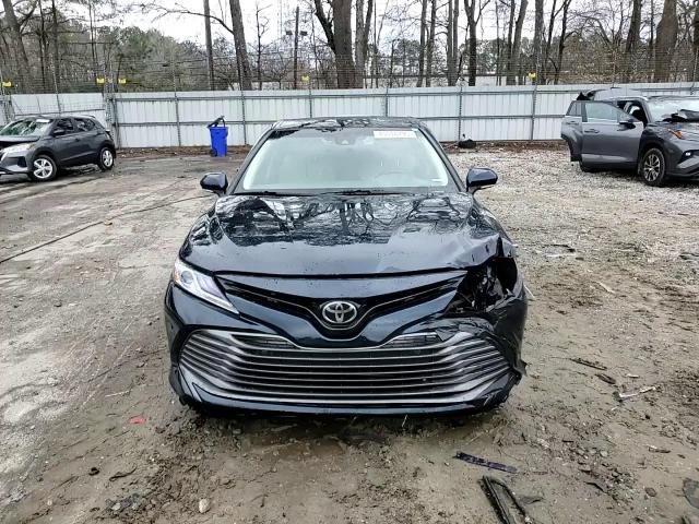 2018 Toyota Camry - Image 13