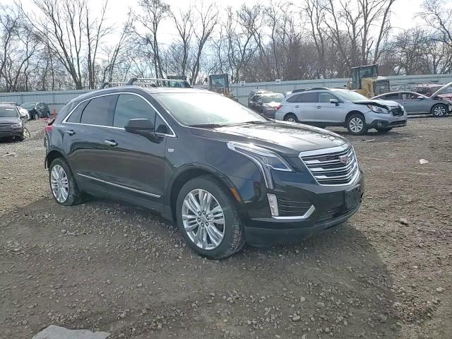 2019 Cadillac XT5 - Image 15