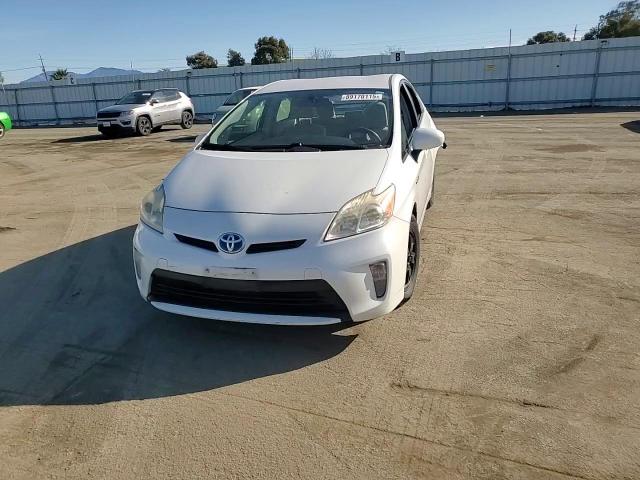 2012 Toyota Prius - Image 11
