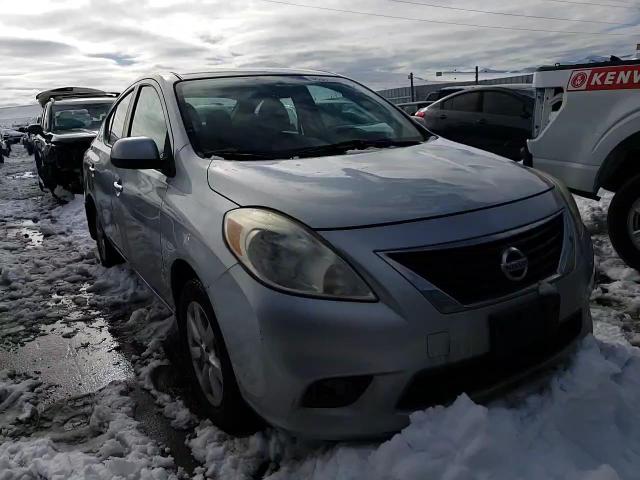 2012 Nissan Versa - Image 11