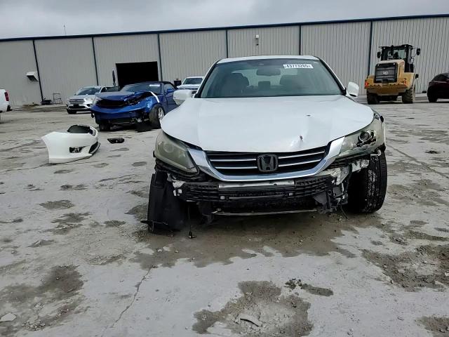 2015 Honda Accord - Image 11