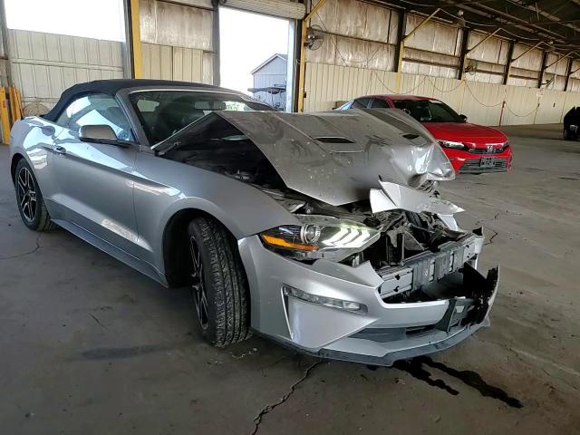 2020 Ford Mustang - Image 10