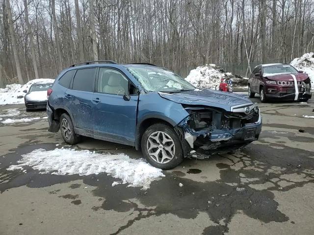 2019 Subaru Forester - Image 12