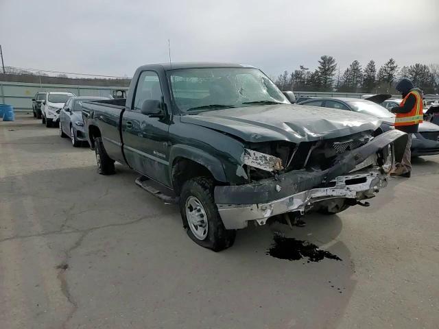 2006 Chevrolet Silverado - Image 11