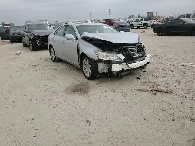 2007 Lexus ES - Image 11