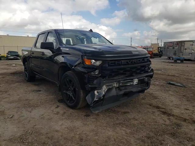 2023 Chevrolet Silverado - Image 11